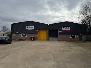 Units F1 & F2, Watlington Industrial Estate, Watlington, Industrial To Let - IMG_2149.JPEG