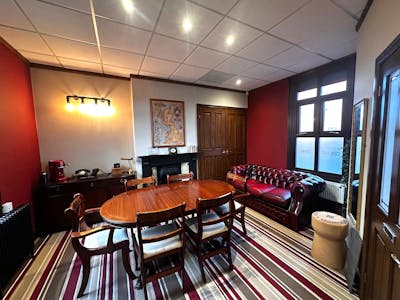 Griffin Bridge House, Netherton, Office To Let - p3.jpg