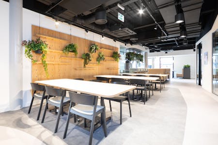 The Lighthouse, 1 Kings Cross Bridge, London, Office / Serviced Office To Let - KingG37.jpg
