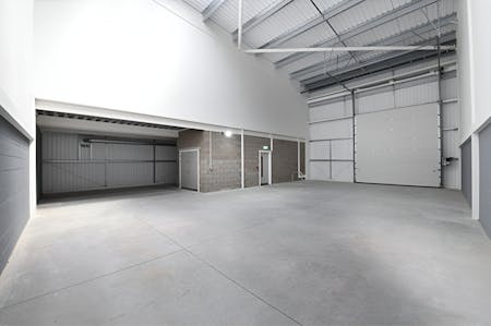 Unit 8D, Stanley Green Trading Estate, Cheadle Hulme, Industrial / Warehouse To Let - 4 1.jpg