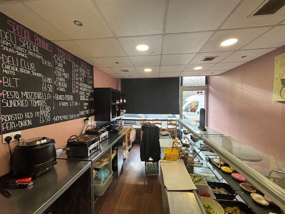 146 Fenwick Road, Glasgow, Retail Lease Assignment - PHOTO-2026-05-19-15-36-57 4.jpg