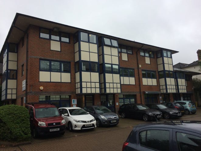 1st Floor Unit 2 Viceroy House Mountbatten Business Park Southampton Office To Let Holloway Iliffe Mitchell