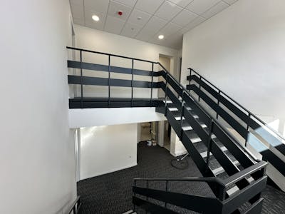 Unit 18 Garrick Industrial Estate, Hendon, Industrial To Let - IMG_1702.JPEG