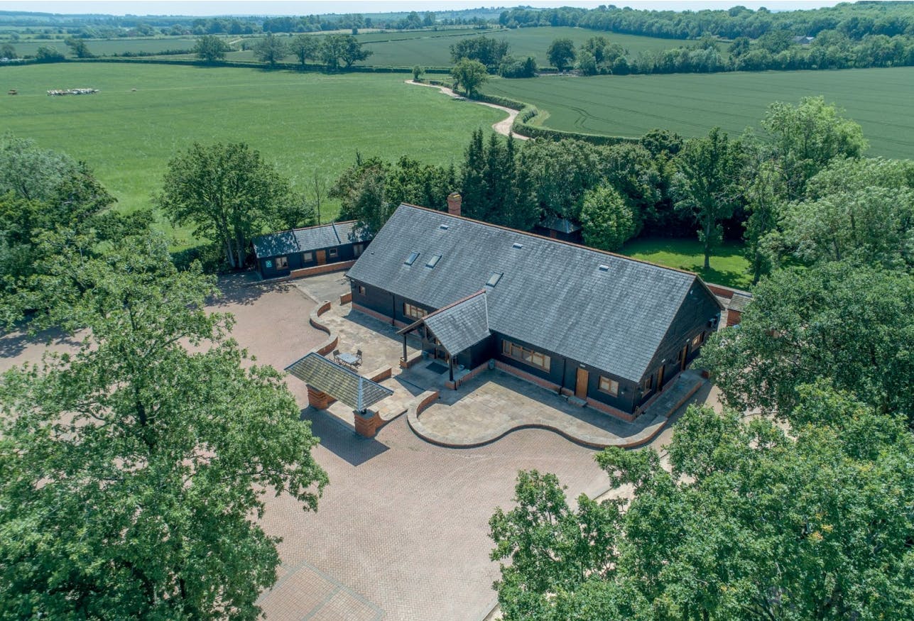 Tittershall Lodge, Kingswood Lane, Aylesbury, Land / Offices / Retail To Let - Screenshot_812025_172723_.jpeg