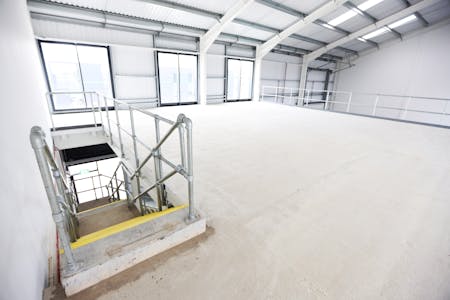 Orbis 9000, Westcott Venture Park, Aylesbury, Industrial To Let - Westcott Finished Buildings - ed nix 049.JPG