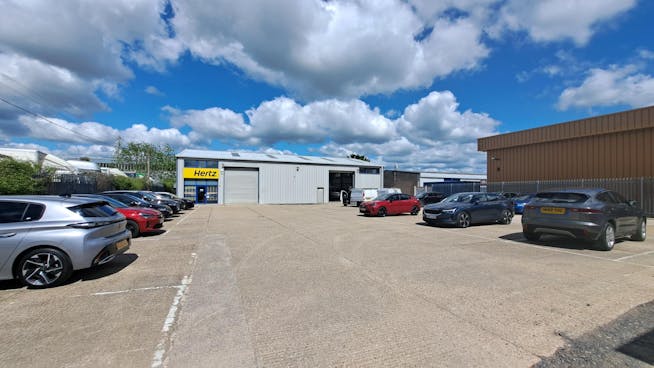 Exhibition Court, Daneshill Central, Basingstoke, Industrial / Industrial To Let - 20240515_142510.jpg