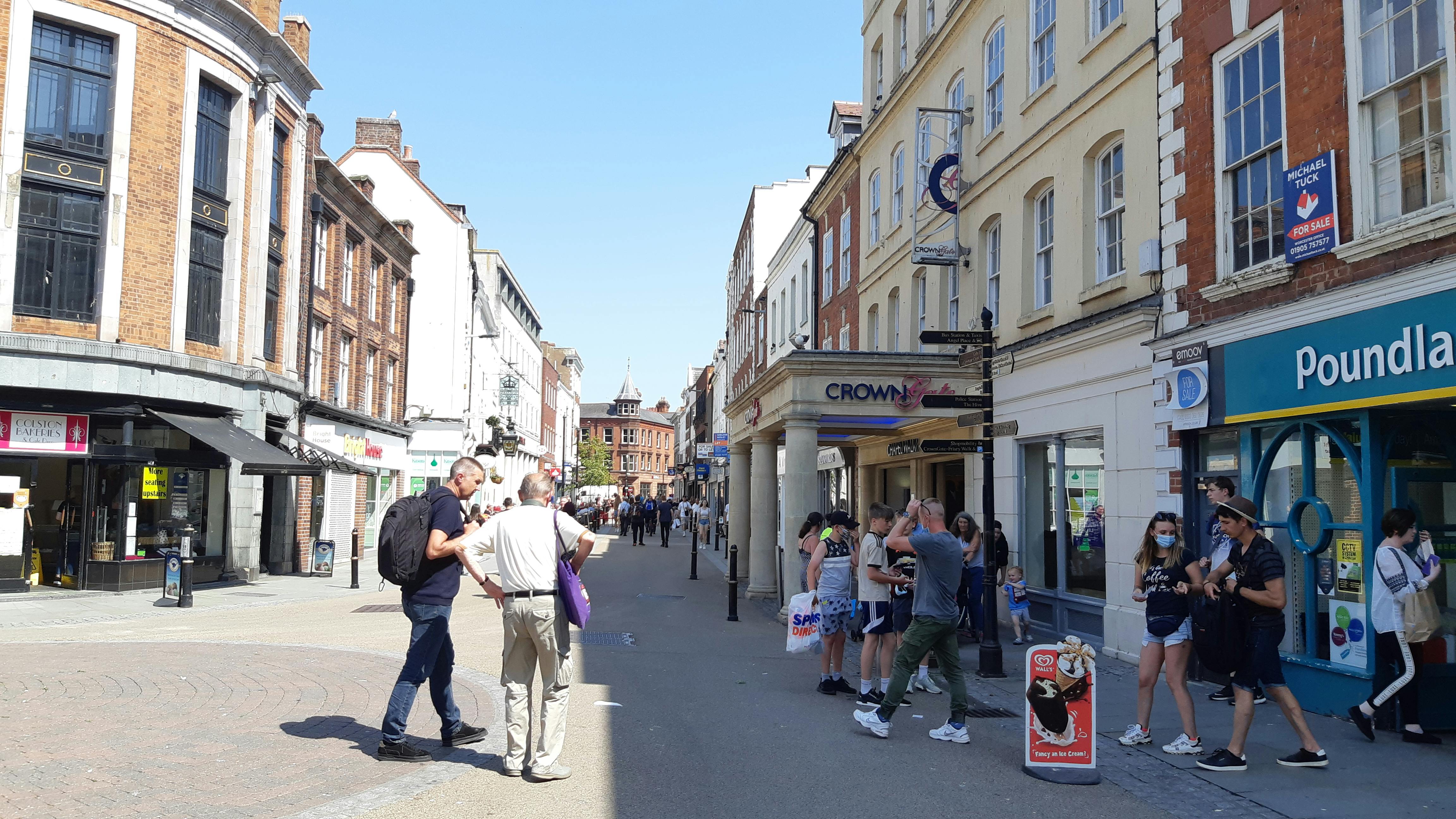 Retail/Shop in Worcester - photo 3