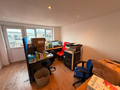 11 Eldon Way Industrial Estate, Hockley, Industrial To Let - WhatsApp Image 2026-06-08 at 17.45.32 (5).jpeg