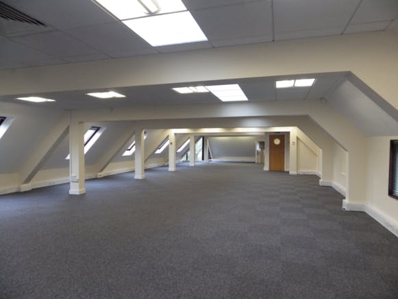 Studio 6 Crown House, High Street, Hartley Wintney, Office To Let - IMGP3224.JPG
