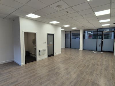 8 Burton Place, Manchester, Office / Retail For Sale - 20260203_112050.jpg