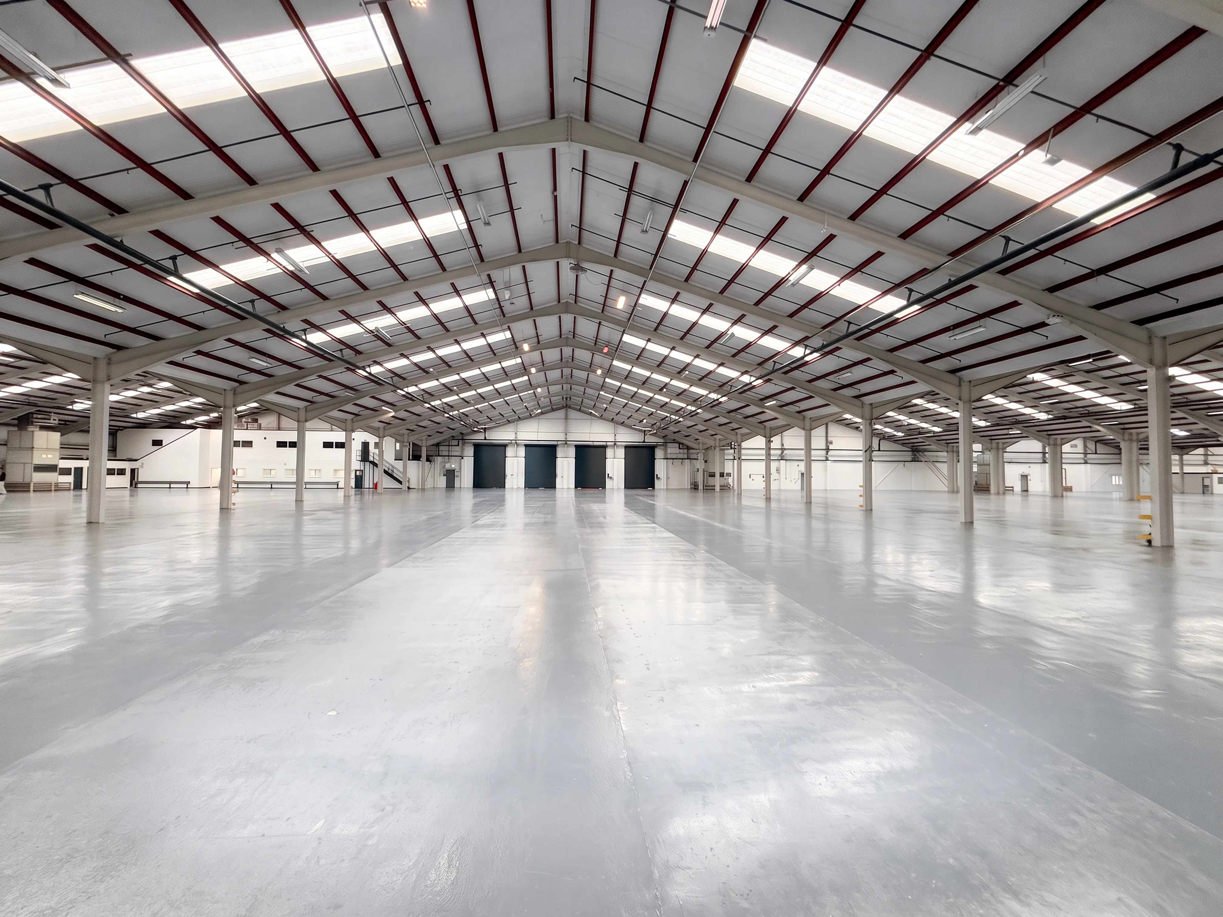 Number 1 Building, Rushden, Industrial To Let / For Sale - Rushden Internals.jpg