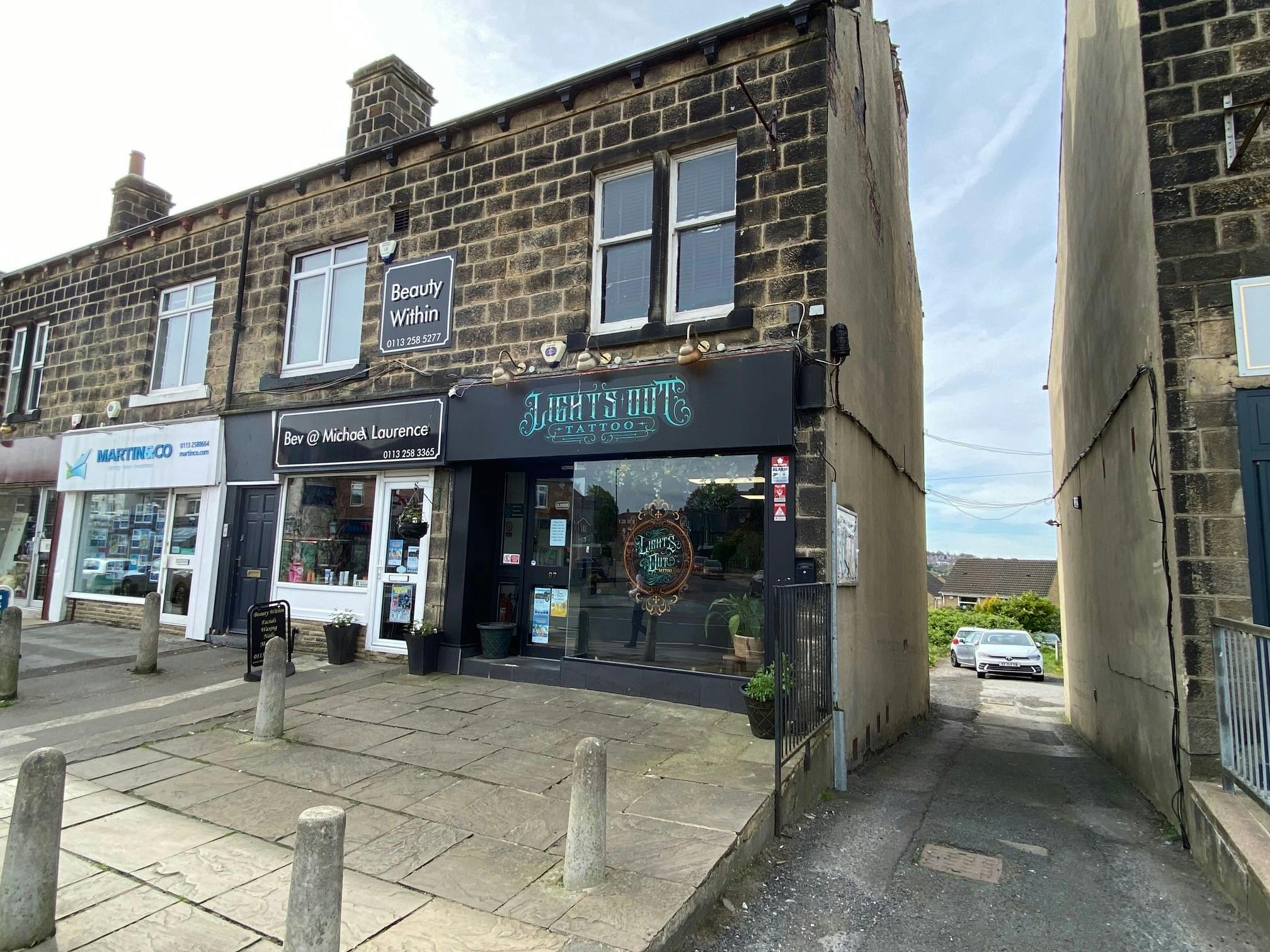 97 New Road Side, Horsforth, Leeds, West Yorkshire, LS18 4QD