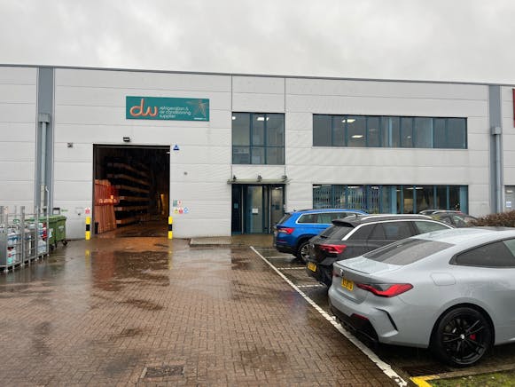 Unit B Imperial Park, Randalls Way, Leatherhead, Other / Industrial To Let - 5.jpg