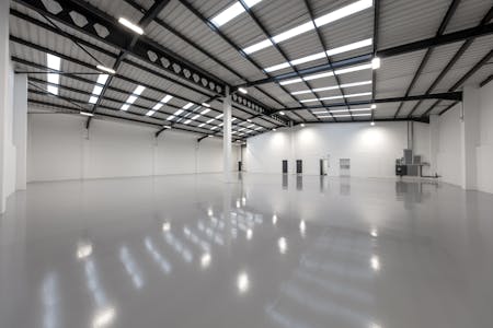 Unit 18-22, SEGRO Park Westway, East Acton, London, Industrial To Let - 2023 Unit 20 1822  Telford Way  Westway Estate   220364.jpg