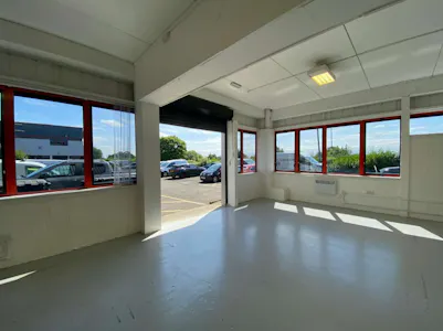 Block 14 Offices, Glasgow, Light Industrial / Office To Let - Screenshot 2026-08-06 144645.jpg