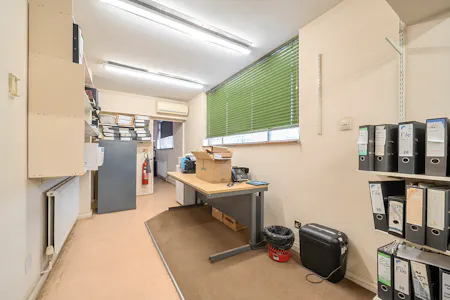 14-16 Shacklewell Lane, London, Industrial / Light Industrial / Warehouse To Let - 1526985 (7).jpg