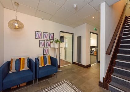 Unit 6 The Cloisters, 11-12 George Road, Birmingham, Office To Let - 6 The Cloisters_023.jpg