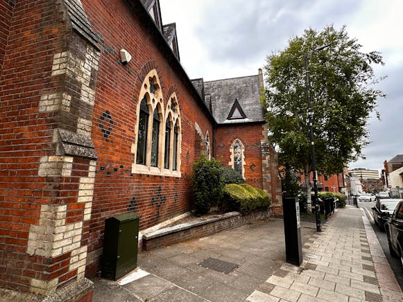 Christchurch House, 40 Upper George Street, Luton, Office To Let - IMG_8478.JPG