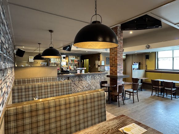 Westburn Bar, 110 Carntynehall Road, Glasgow For Sale - IMG_3998.jpg