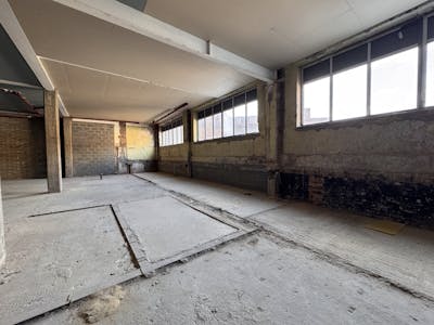 Unit B - 138-152 Powis Street, London, Healthcare / Leisure / Office / Retail To Let - IMG_4414.jpg