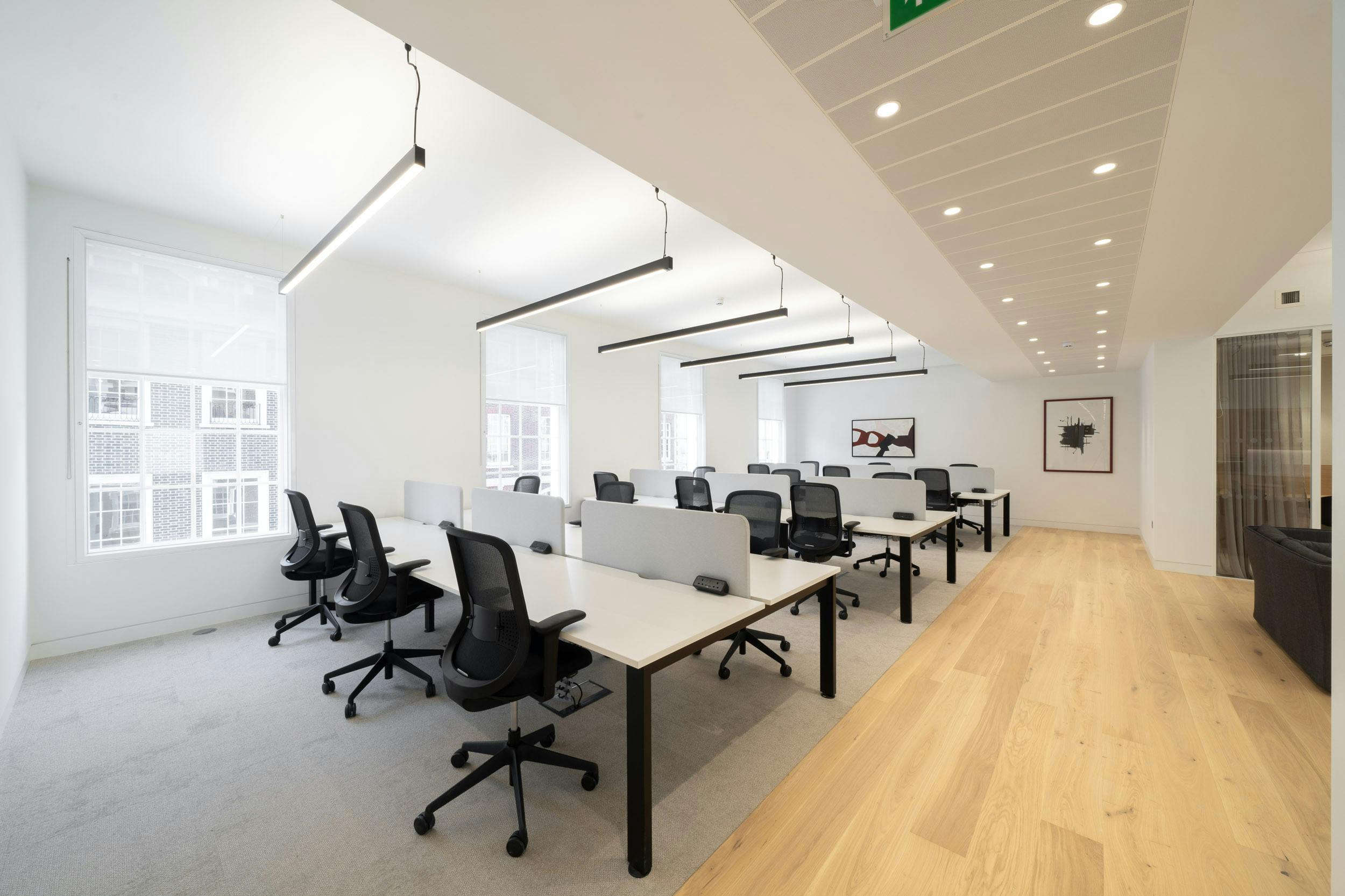 2nd Floor, 16-21 Sackville Street, London, Office To Let - _JSP4228.jpg