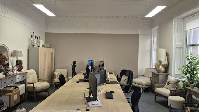 2/1 81 St. Vincent Street, Glasgow, Offices To Let - 20250121_112012.jpg