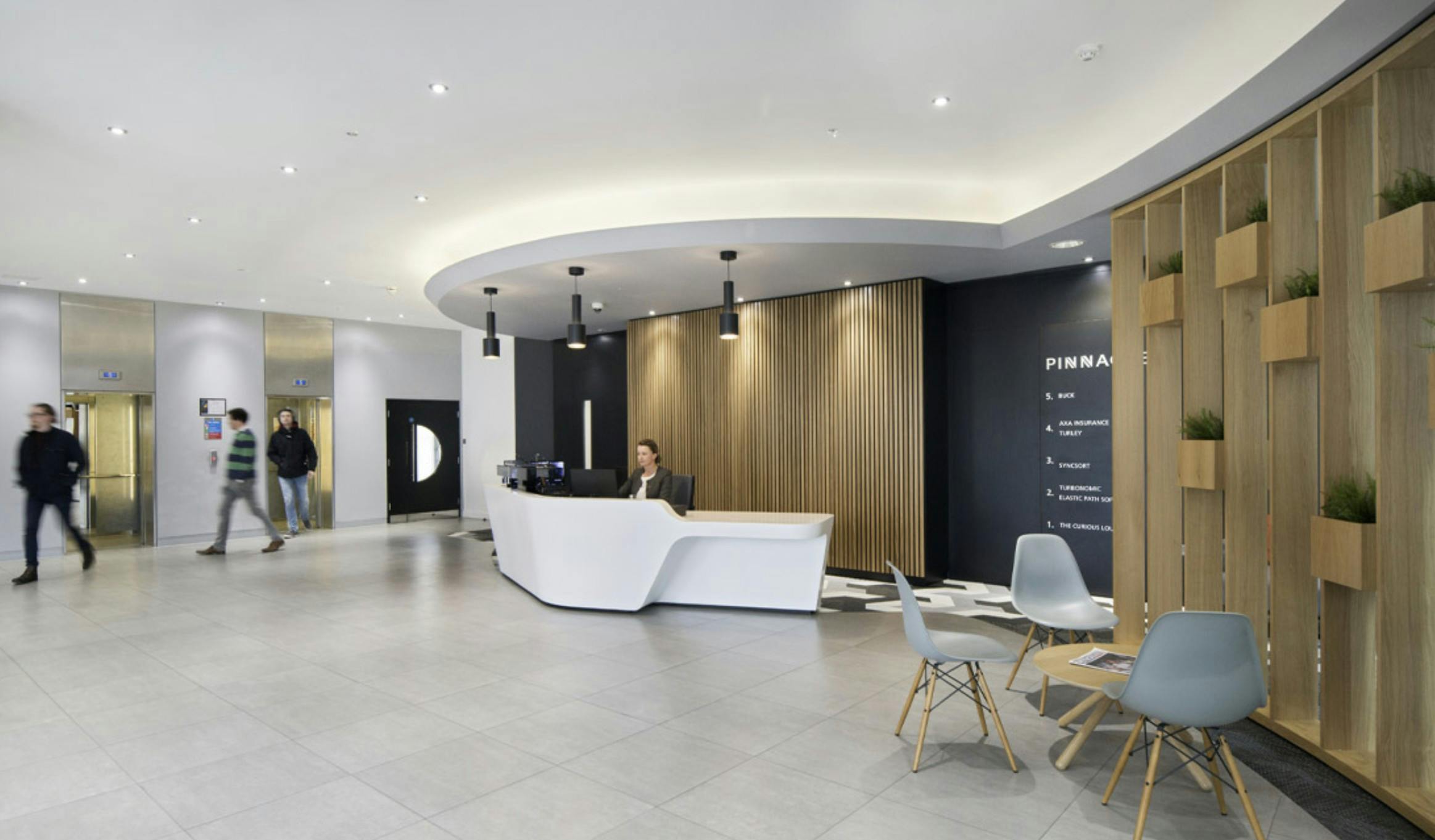 Pinnacle, 20 Tudor Road, Reading, Offices To Let - Pinnacle 2.jpg