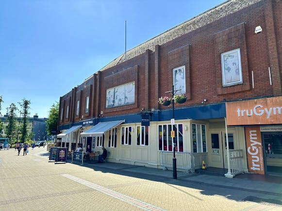 6-8 Park Street, Luton, Other To Let - Image 2