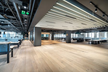 1 Whittington Avenue, London, Office To Let - WhittingtonAve-32-4thflr.jpg