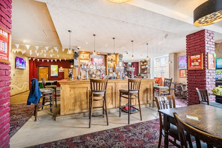 The Marquis of Cornwallis, 304 Bethnal Green Road, London, Retail To Let - 1462898 (7).jpg