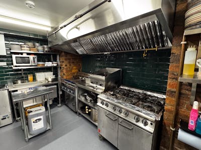 Fully Fitted 44 Cover Licensed Bar & Restaurant, 1-2 Lower Auchingramont Road, Hamilton, A3 (Restaurants and Cafes) To Let - IMG_3340.jpg