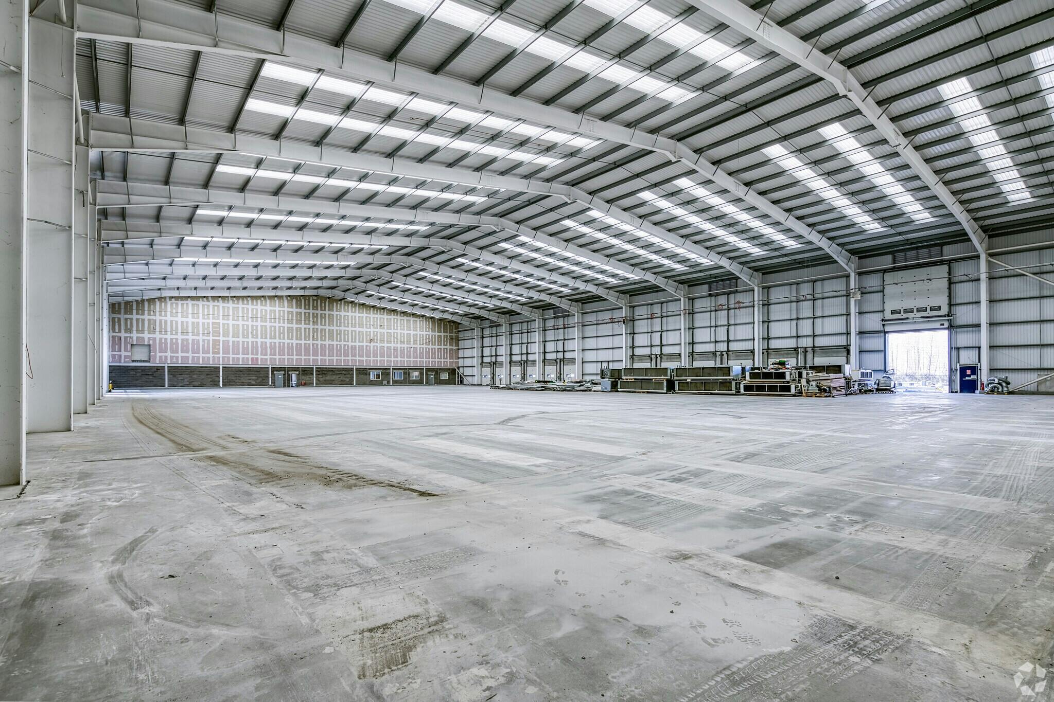 Unit 12, South Lancashire Industrial Estate, Ashton in Makerfield, Industrial / Warehouse Lease Assignment - 8.jpg