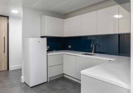 4 Matthew Parker Street, London, Office To Let - d46a9d42f529ee2faa7ab573e0e56109jbplre4mphhigh008.jpg