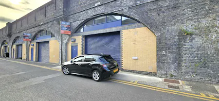 Arch 207, Barnardo Street, Shadwell, London, Industrial To Let - 20260706_183216 - Edited.jpg