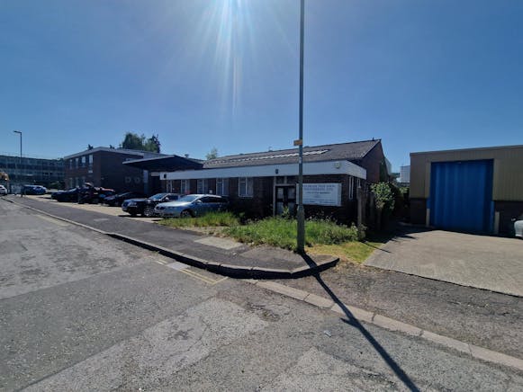 Unit 2 Lennox Road, Basingstoke, Industrial For Sale - 20250516_150649.jpg
