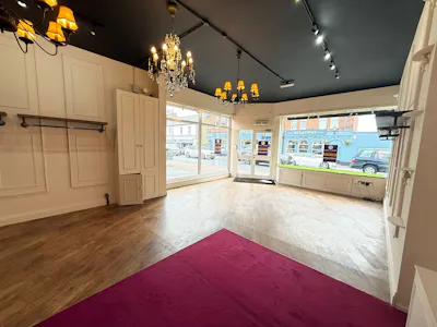 35 Broadway, Leigh-on-Sea, Retail To Let - WhatsApp Image 2026-06-02 at 15.24.55 (1).jpeg