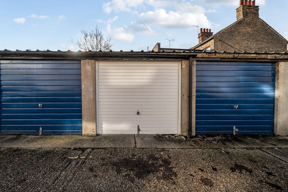 Garages 1-13 Dene Court - 1397335-6-696f84964a2b2.jpg