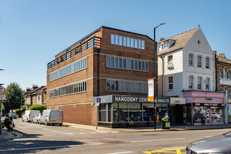 Second Floor, 869A High Road, London, Office To Let - 1482007-30-6a3e90227d40e.jpg