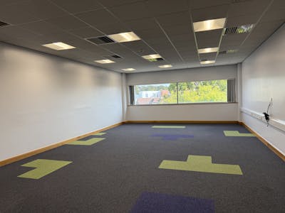 East Stand Offices, Headingley Stadium, Leeds, D1 (Non Residential Institutions) / Office To Let - IMG_0730.JPG