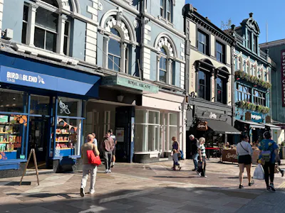 2-4 Royal Arcade, Cardiff, High Street Retail / Retail - In Town To Let - IMG_1619.JPEG