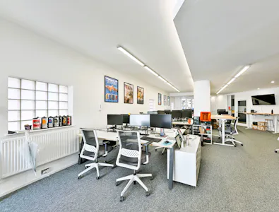 Tiger House, Burton Street + 39 Burton Street, London, Office / Residential For Sale - Studio 10 Tiger House, Burton Street, London WC1H 9BY_internal 1.jpg
