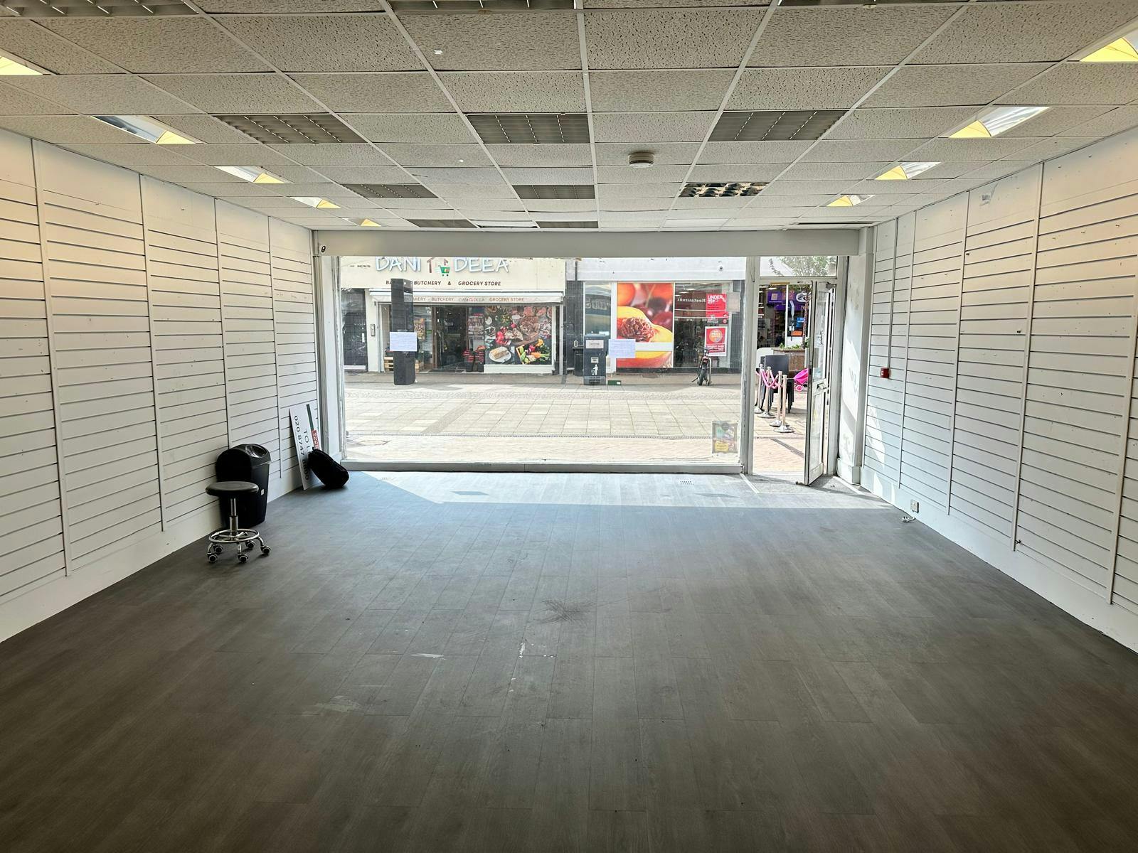 638 Christchurch Road, Boscombe, Retail To Let - 42fecf84-af55-4e26-8558-f75c40457375.jpg