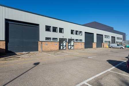 Unit 8 Westpoint Trading Estate, Acton, Industrial / Warehouse To Let - Westpoint Acton EXT  Sept 234.jpg