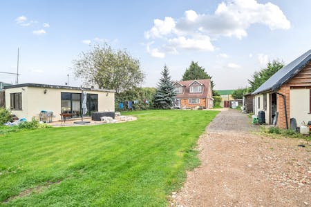 Far View, The Common, West Drayton, Residential / Open Storage For Sale - 1365111468e9225f90fa7.jpg