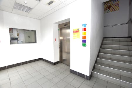 Unit 6 Nore House, Riverview Business Park, Blackrock, Office To Let / For Sale - Entrance foyer.JPG