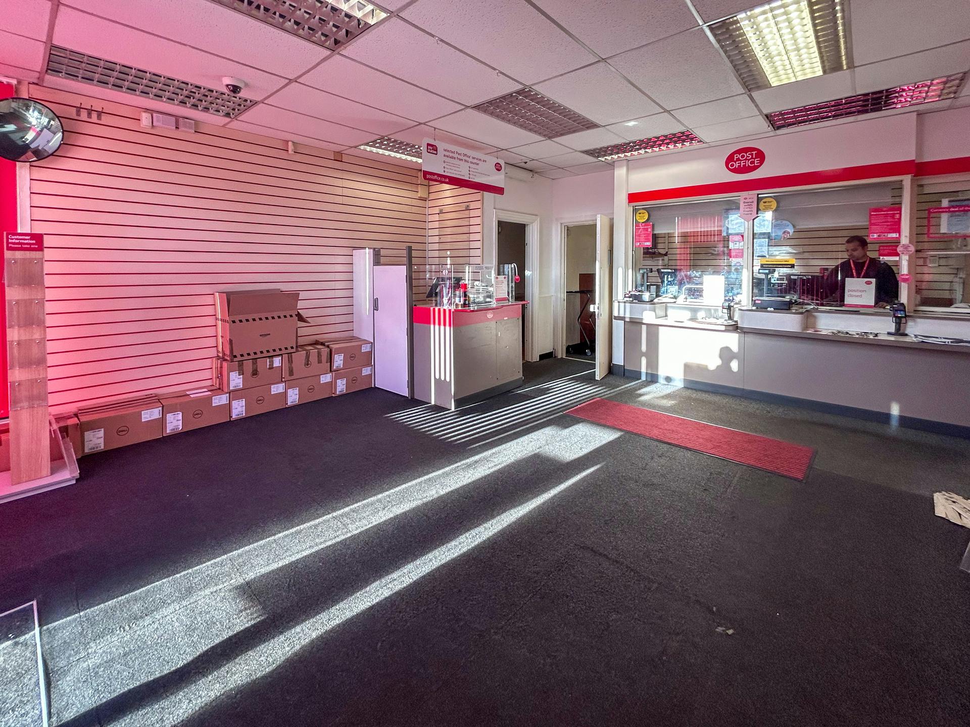 Retail/Shop in Bournemouth - photo 2