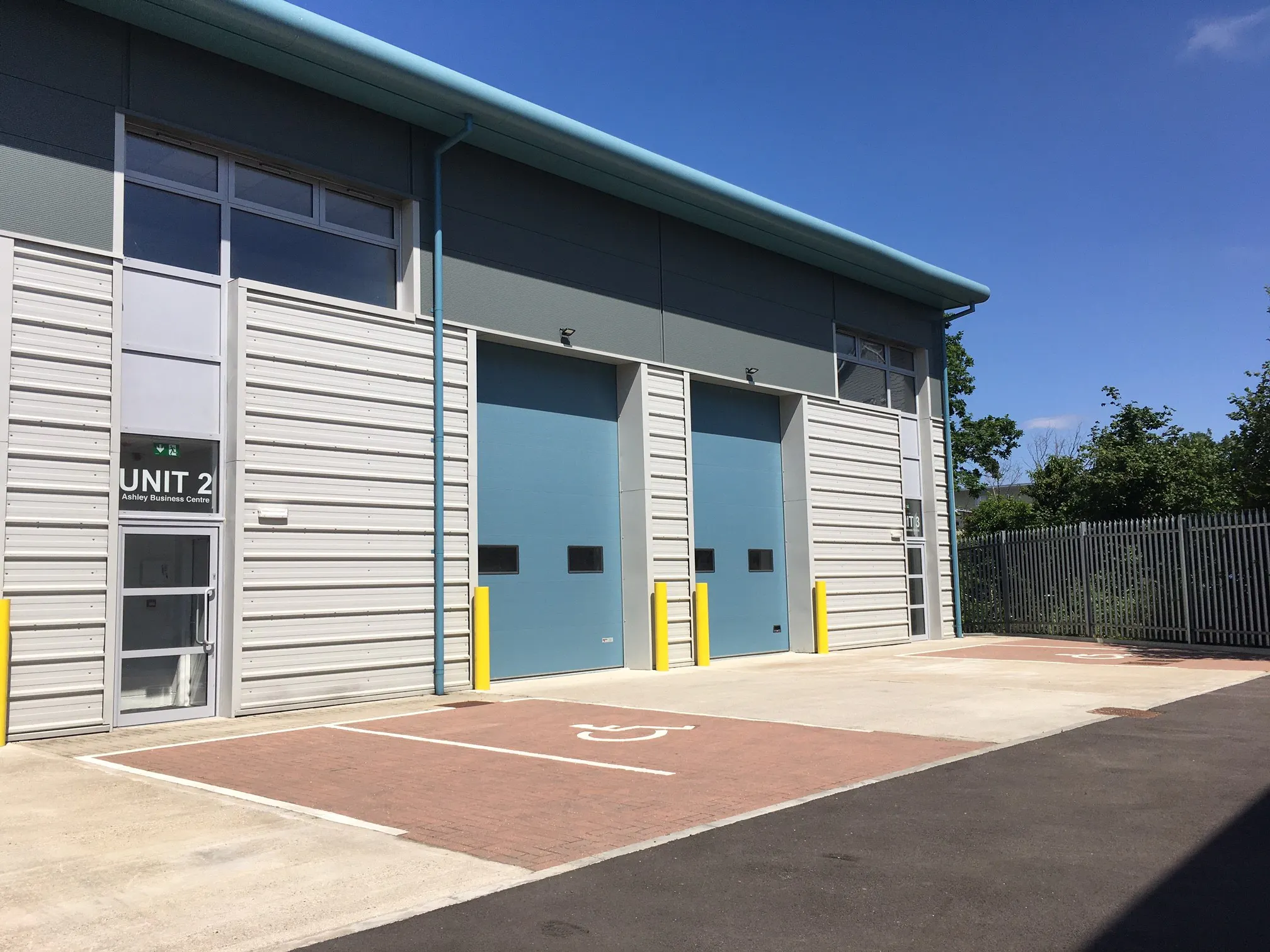Industrial in Chertsey