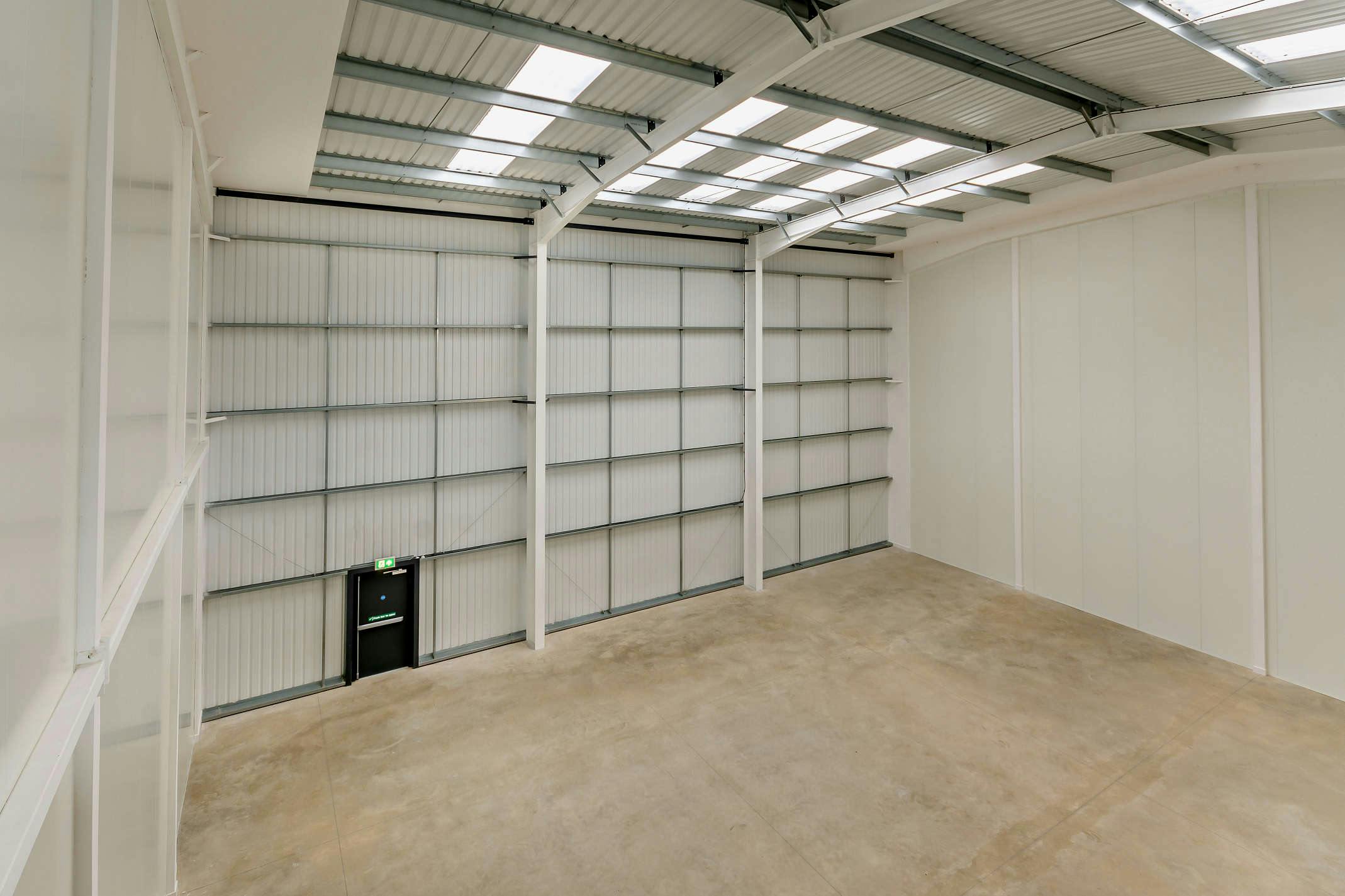 Vantage 41, Aston Clinton, Industrial To Let - 8621193interior11800.jpg