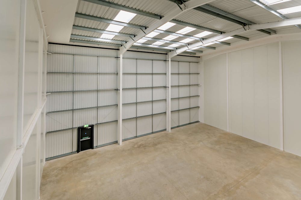 Vantage 41, Aston Clinton, Industrial / Warehouse To Let - 8621193interior11800.jpg