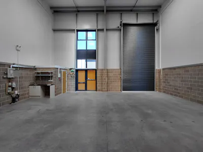 Unit 38, Axis 31, Oak Field Road, Wimborne, Industrial / Warehouse To Let - 20260731_111150.jpg